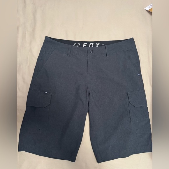 Fox Other - Fox Men's Dark Gray Cargo Shorts size 34